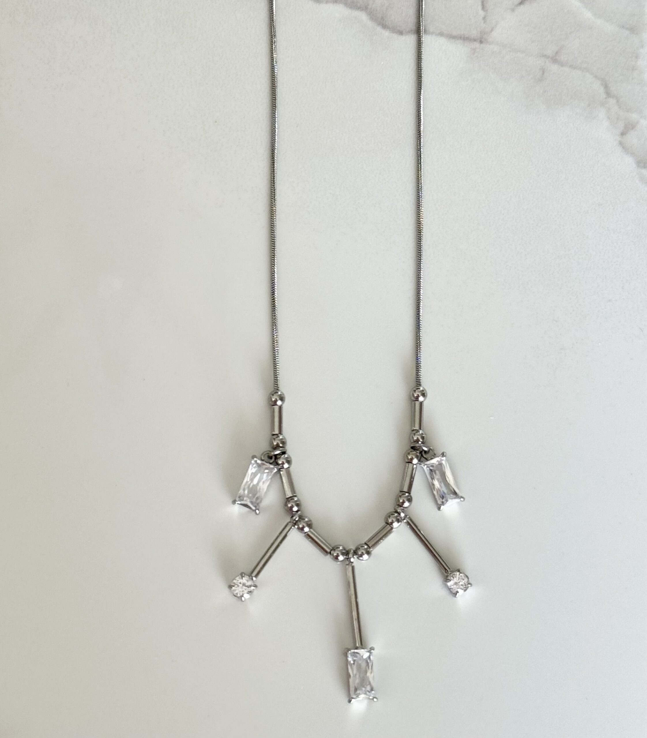 “Victoria Crystal Necklace” - Image 3