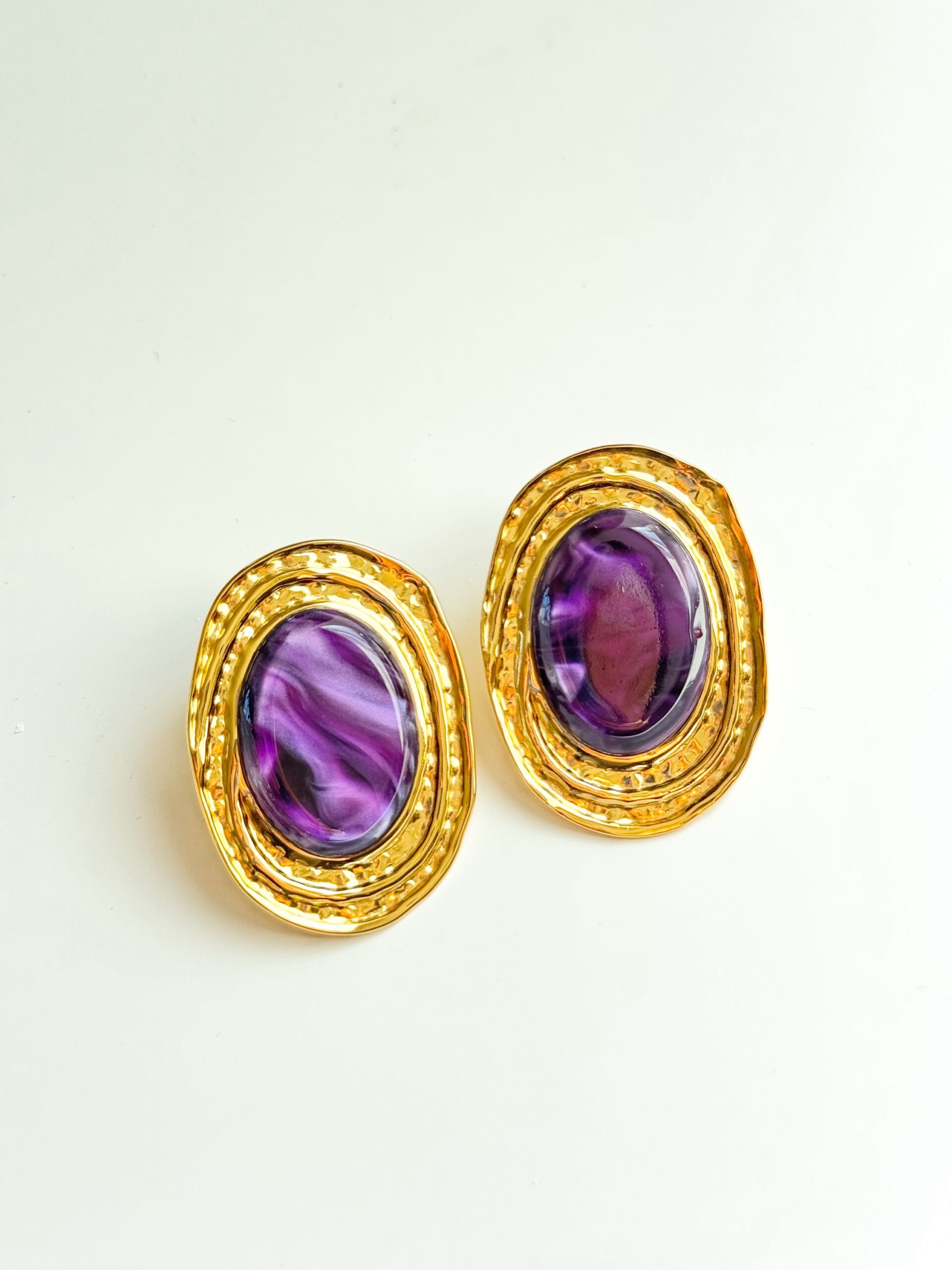 “Vintage Oval” - Image 6