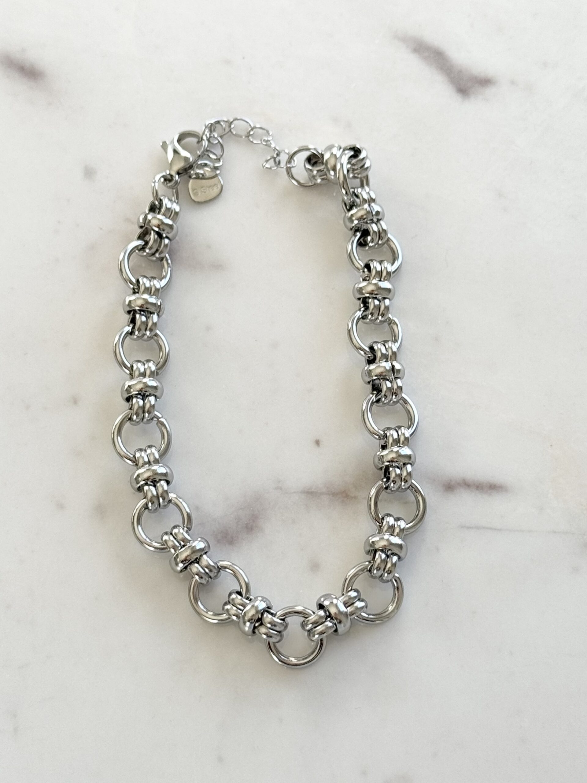 “Circle Harmony Bracelet”