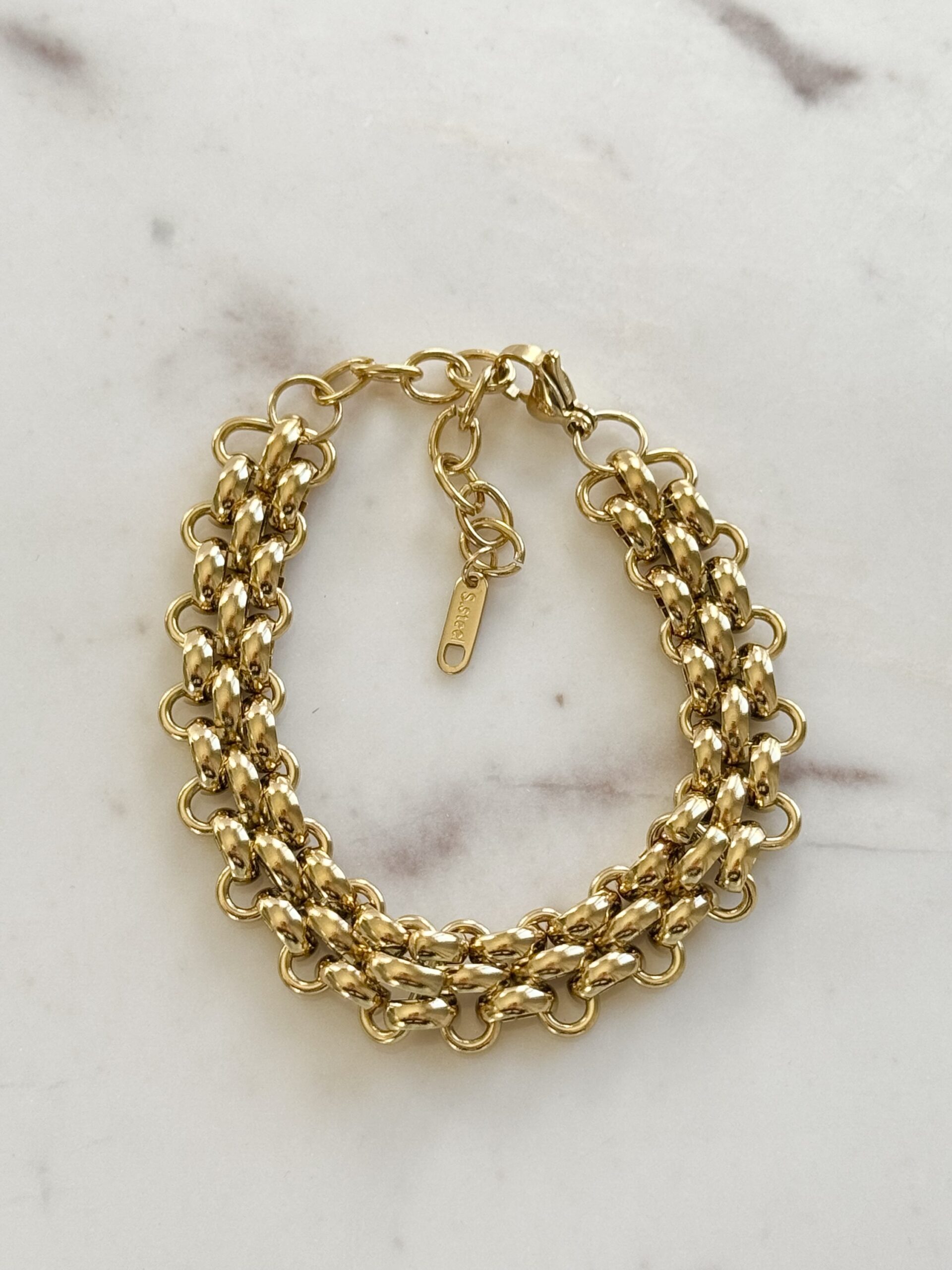 “Plait Bangle”