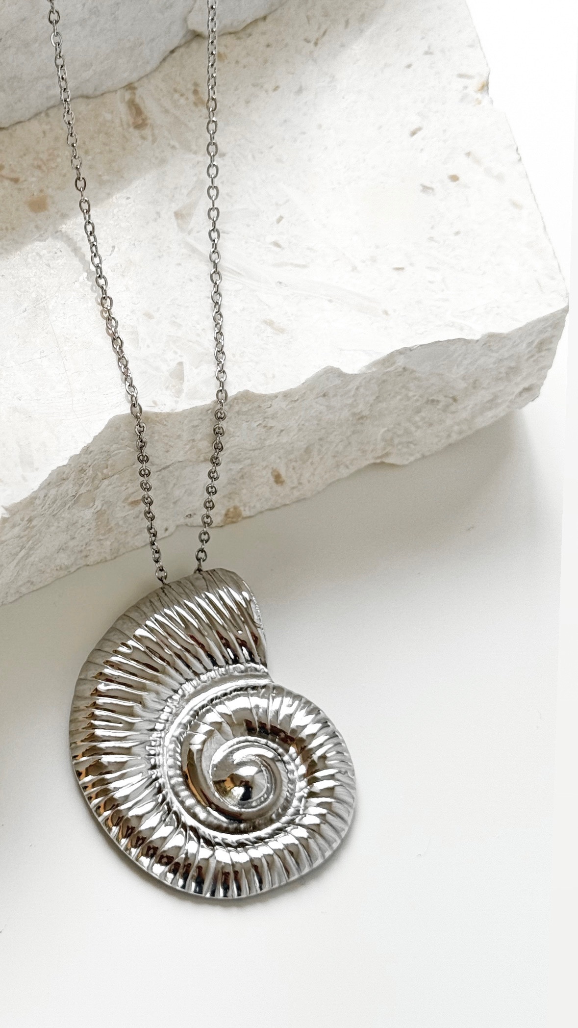 "Caribbean Shell Necklace”