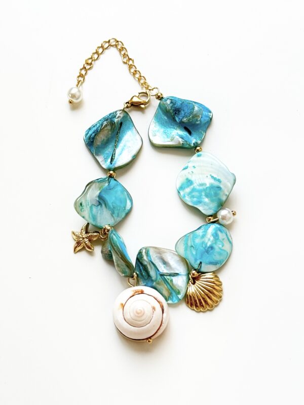 “Bali Turquoise Bracelet”