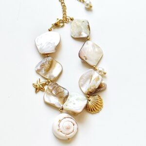 “Bali White Bracelet”