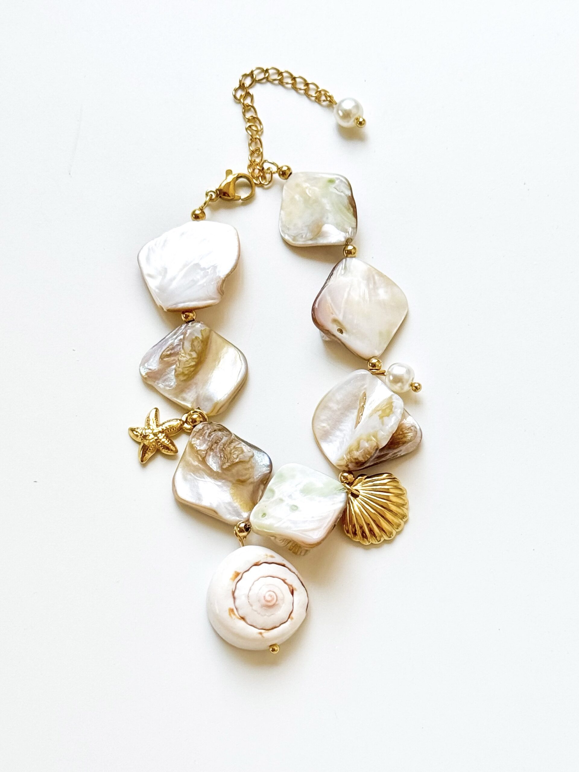 “Bali White Bracelet”