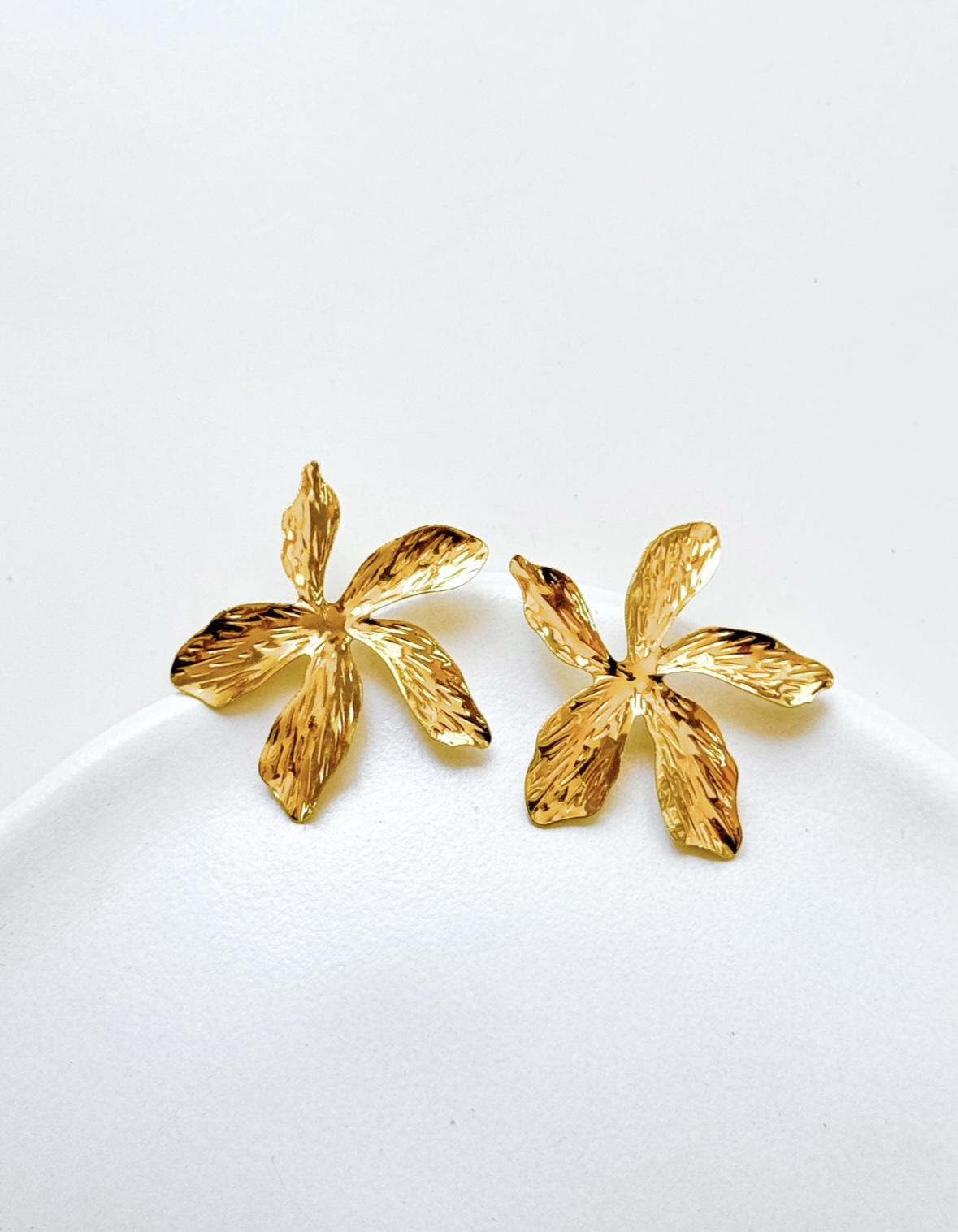 “Golden Flower”