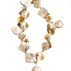 “Bali White Necklace”