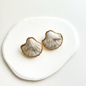 “White Shell”