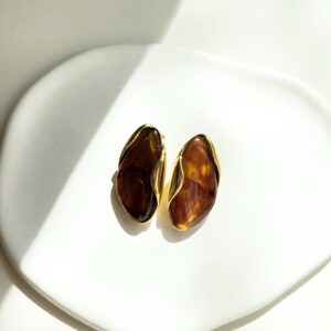“Arabella Coffee Brown”