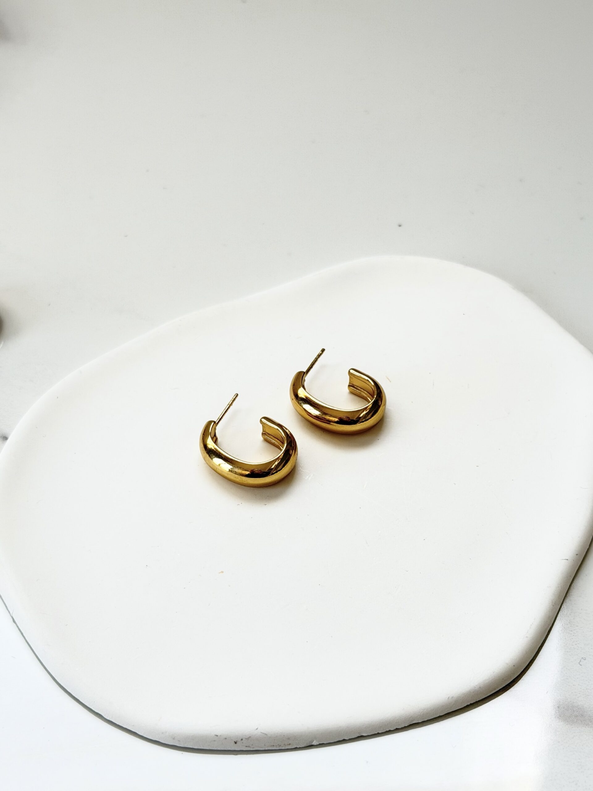 “Small-Daily Hoops”