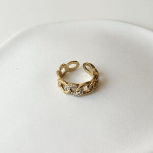 “Amore” ring